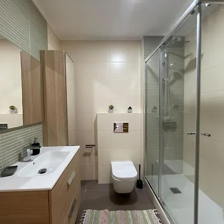 Charming Moita - Apt 2 Quartos * Moita (Setubal)